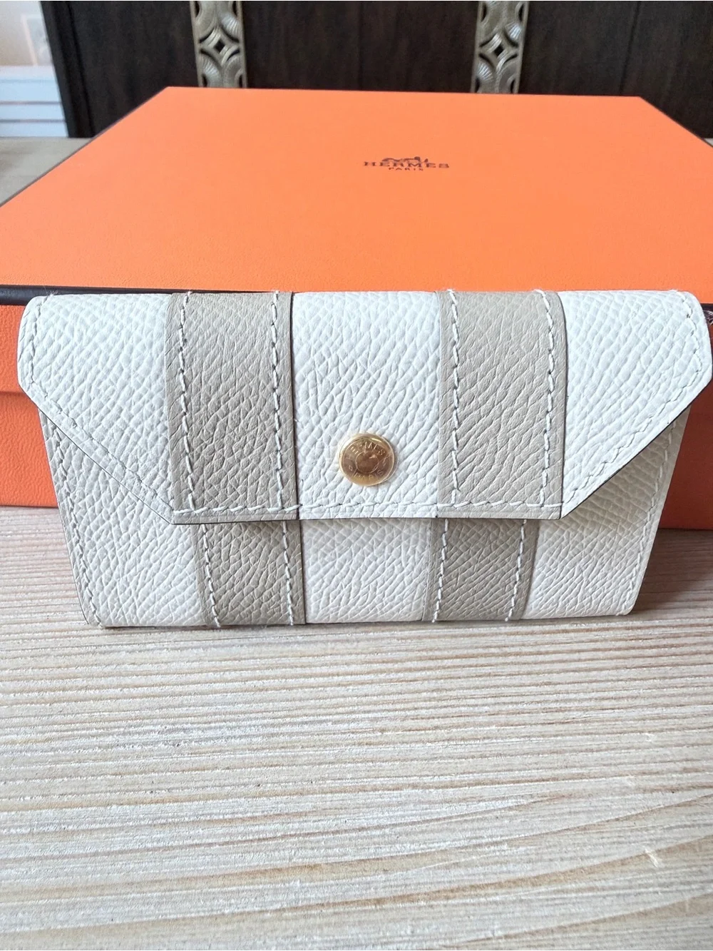 Hermes Kelly Pocket Bayadere 18 belt in Trench/Craie